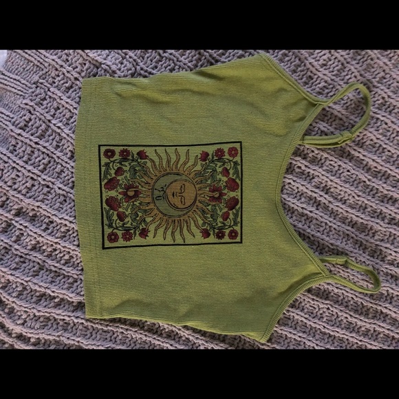 3 Shein Crop Tops - Picture 4 of 4